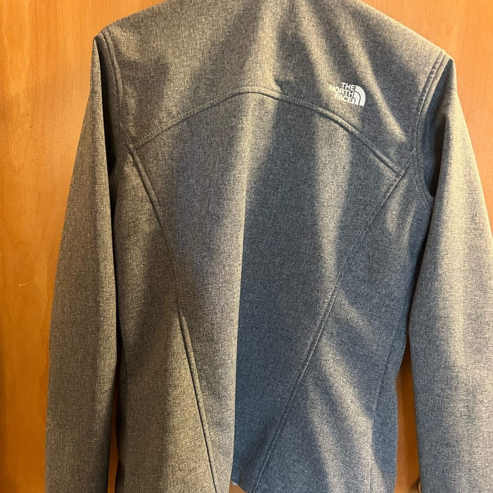 North Face jacket - Picture 2 of 3